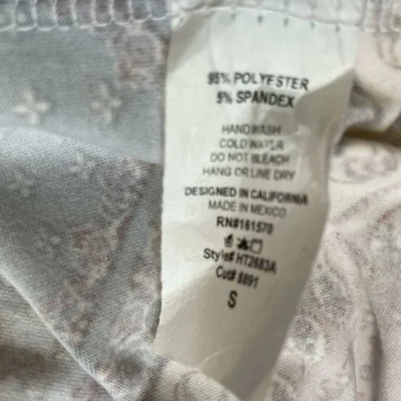 Haptics Boho V Neck Top SMALL (606) - Picture 4 of 4